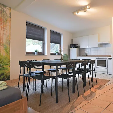 Apartmán Mit Tv, Kueche Und Terasse Nahe Kassel Og