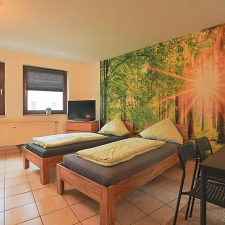 Mit Tv, Kueche Und Terasse Nahe Kassel Og Apartmán Lohfelden